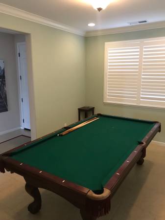 pool table felt green